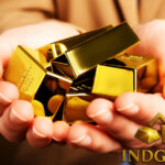 Harga Emas Antam Logam Mulia Anjlok ke Level Terendah 1,5 Bulan